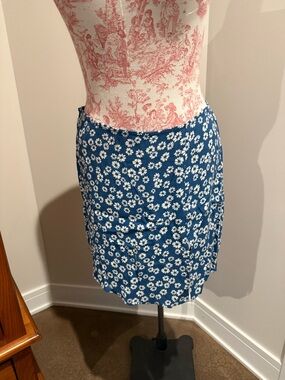 Reformation Blue Daisy-Print Mini Skirt